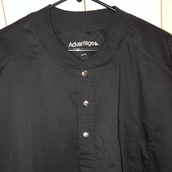Uniform Advantage 2X Black Three Snap Front Short Sleeve Uniform Top - Picture 3 of 10